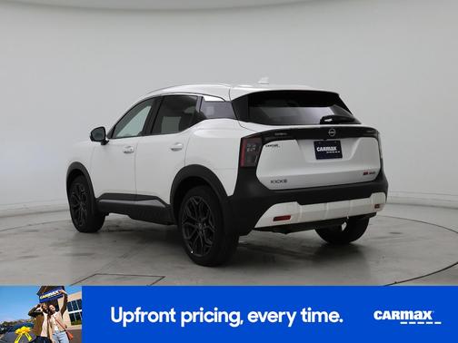 White 2025 Nissan Kicks SR