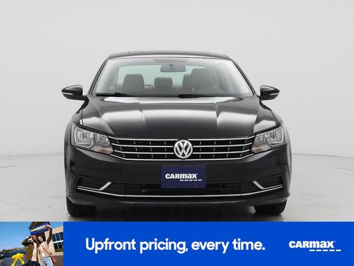 2017 Volkswagen Passat SE
