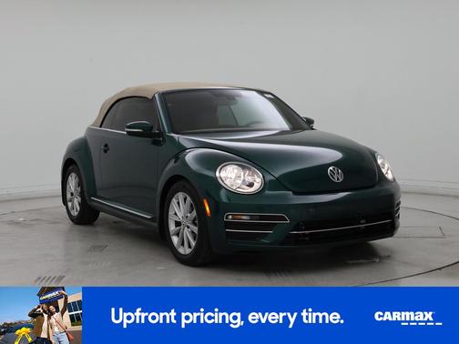 Green 2018 Volkswagen Beetle SE