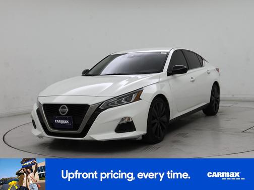 White 2021 Nissan Altima SR