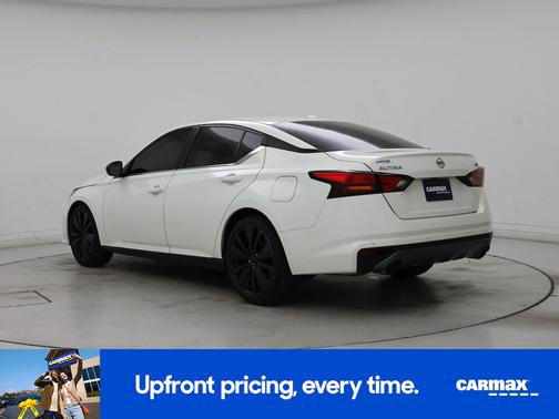 White 2021 Nissan Altima SR