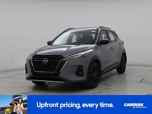 Gray 2022 Nissan Kicks SR