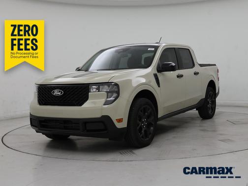 Tan 2025 Ford Maverick XLT