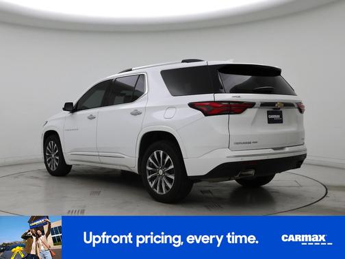 White 2022 Chevrolet Traverse Premier