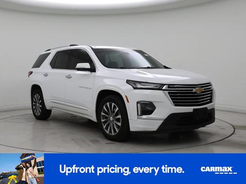 White 2022 Chevrolet Traverse Premier