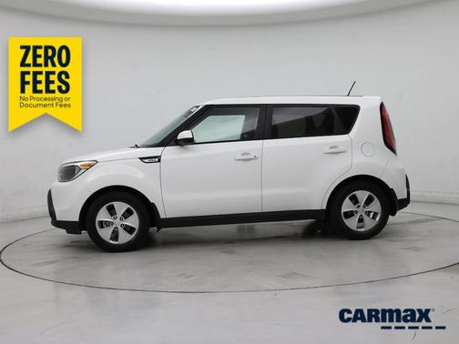 White 2015 Kia Soul
