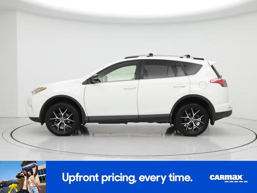2017 Toyota RAV4 SE