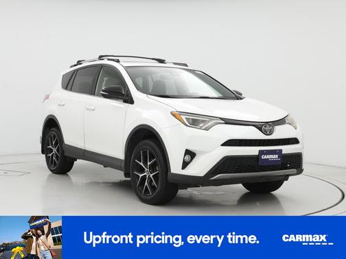 2017 Toyota RAV4 SE