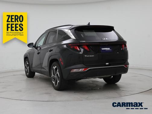 Black 2024 Hyundai TUCSON SEL