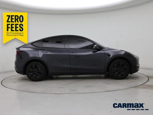 Gray 2025 Tesla Model Y Long Range