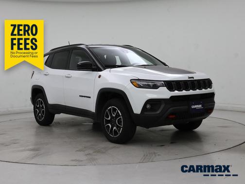 White 2025 Jeep Compass Trailhawk