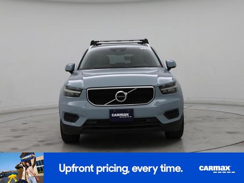 Blue 2019 Volvo XC40 T5 Momentum