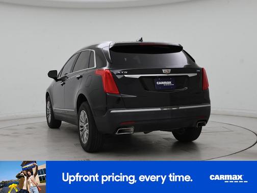 Black 2017 Cadillac XT5 Luxury