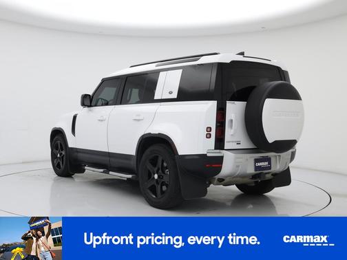 2023 Land Rover Defender 110 SE