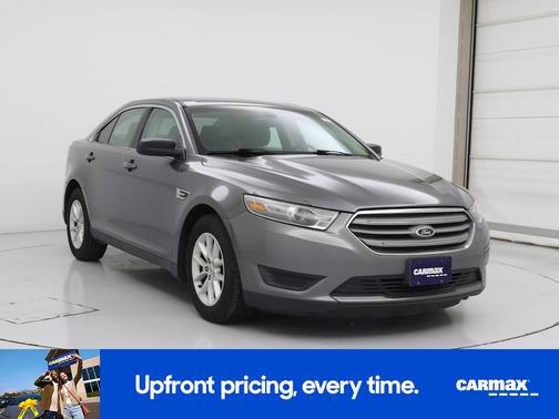 2014 Ford Taurus SE
