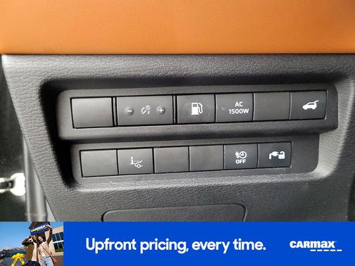 2023 Mitsubishi Outlander PHEV 40th Anniversary