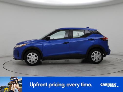 Blue 2022 Nissan Kicks S