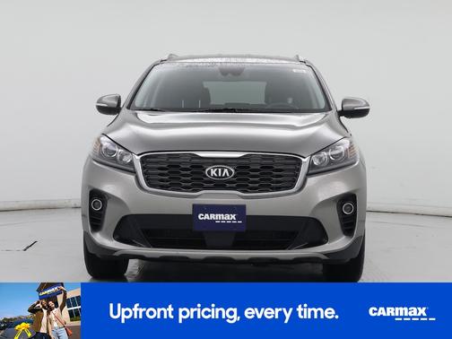 Silver 2019 Kia Sorento EX