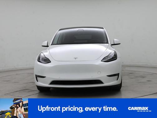 White 2022 Tesla Model Y Performance