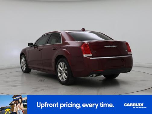 2016 Chrysler 300 Limited