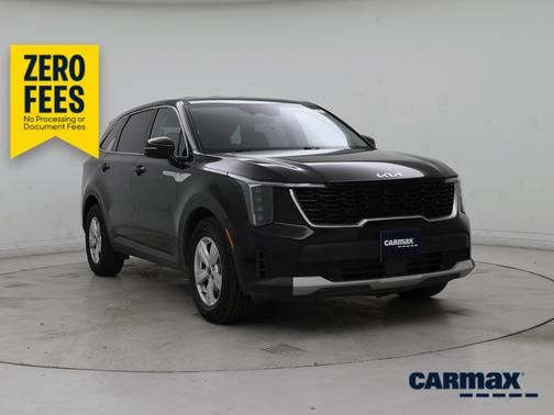Black 2024 Kia Sorento LX