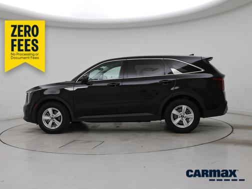 Black 2024 Kia Sorento LX