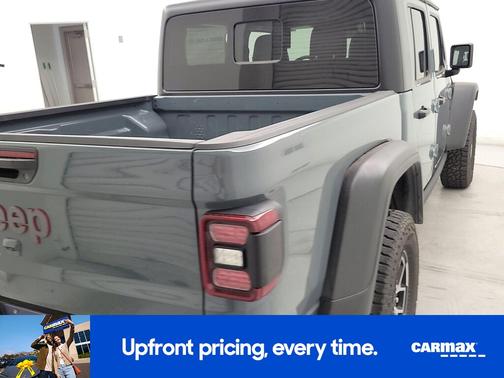 Gray 2025 Jeep Gladiator Rubicon