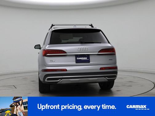 2022 Audi Q7 Premium Plus