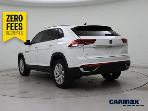 White 2021 Volkswagen Atlas Cross Sport SE w/Tech