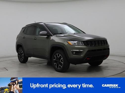 Green 2019 Jeep Compass Trailhawk