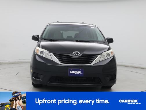 2016 Toyota Sienna LE