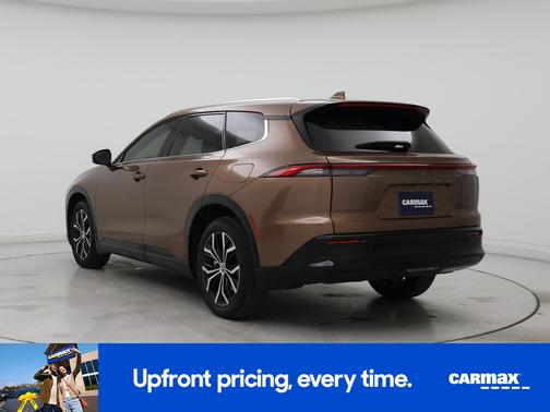 2025 Toyota Crown Signia Limited