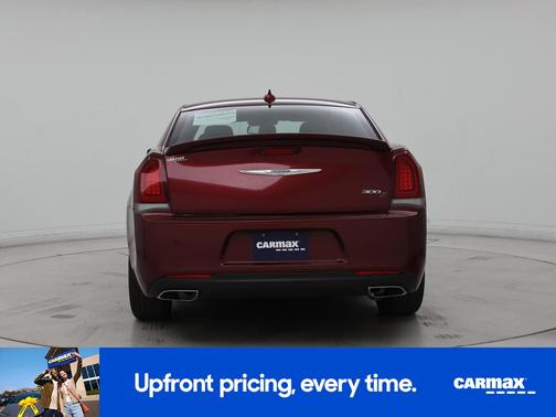 2018 Chrysler 300 S