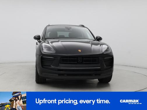 2022 Porsche Macan 