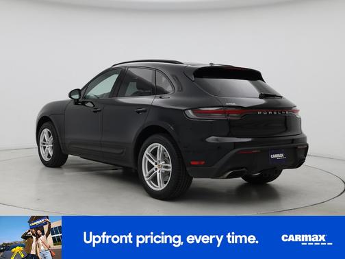 2022 Porsche Macan 