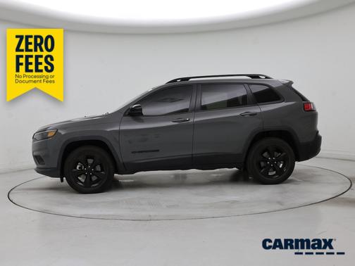 Gray 2023 Jeep Cherokee Altitude Lux