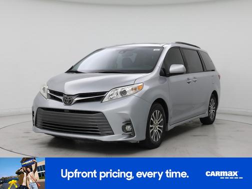 2019 Toyota Sienna XLE Premium