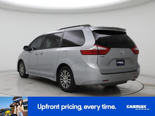 2019 Toyota Sienna XLE Premium