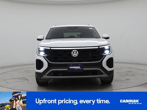 2025 Volkswagen Atlas Cross Sport SE w/Tech