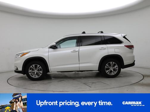 Pearl 2015 Toyota Highlander XLE