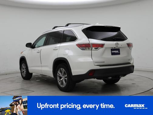 Pearl 2015 Toyota Highlander XLE