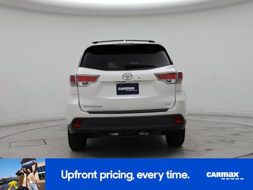Pearl 2015 Toyota Highlander XLE