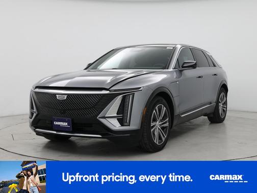 2024 Cadillac LYRIQ Luxury 2