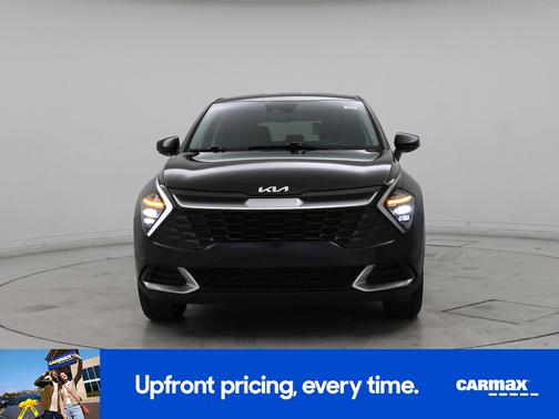 Black 2024 Kia Sportage LX
