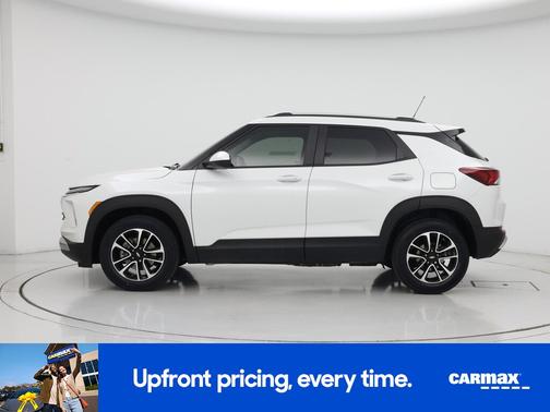 White 2024 Chevrolet Trailblazer LT