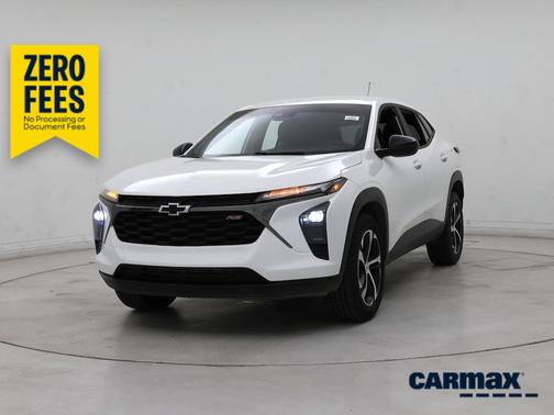 White 2024 Chevrolet Trax 1RS