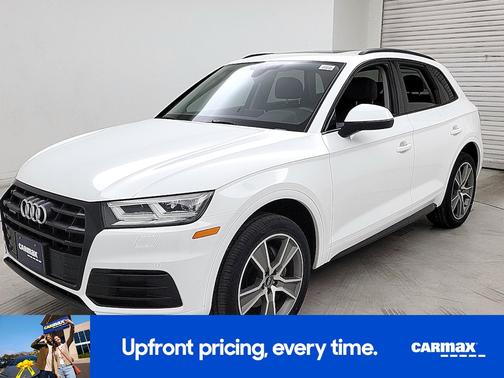 White 2020 Audi Q5 Premium Plus