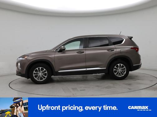 Gray 2019 Hyundai SANTA FE SE