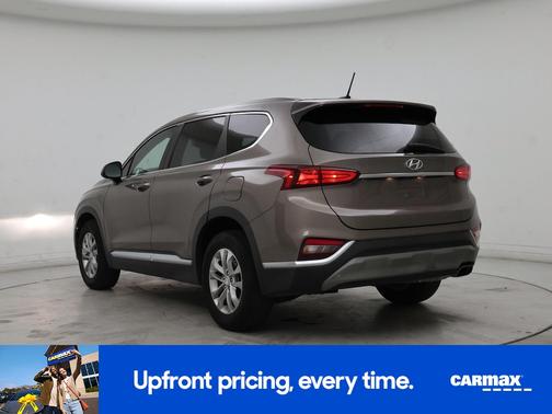 Gray 2019 Hyundai SANTA FE SE