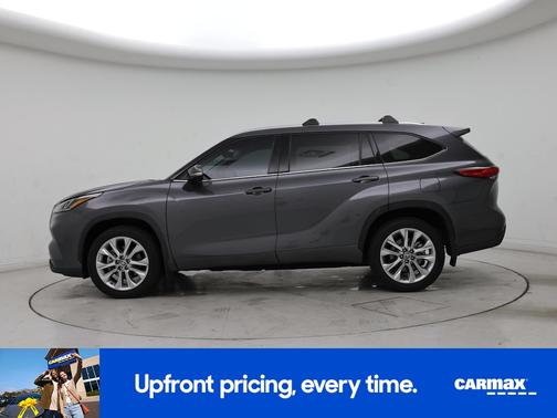 Gray 2023 Toyota Highlander Limited